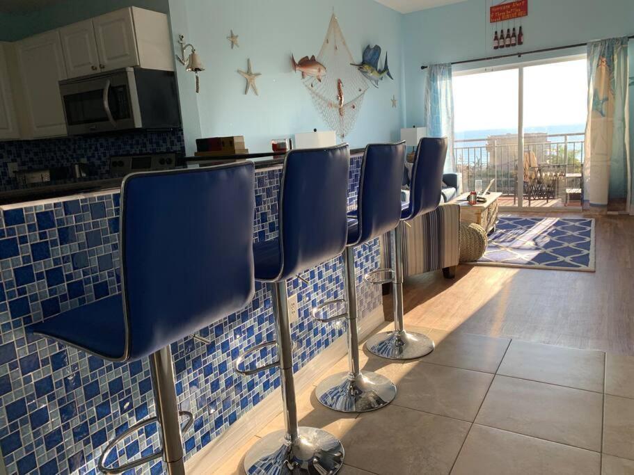 Gulf Coast Gold Private Condo - 2Bed, 2Bath, Sleep 6, Across Street From Beach, Balcony Views Of Sunsets, Beach & Gulf, Pool, Gym St. Pete Beach Kültér fotó